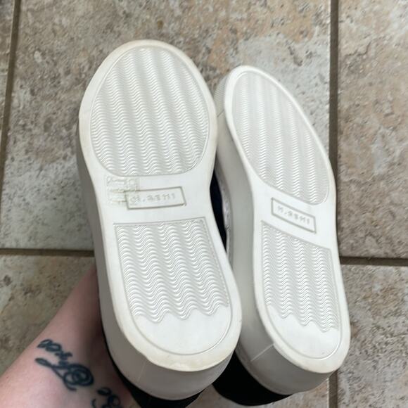 M. GEMI The Cerchio Slip on Sneaker Black Nubuck - Picture 7 of 14